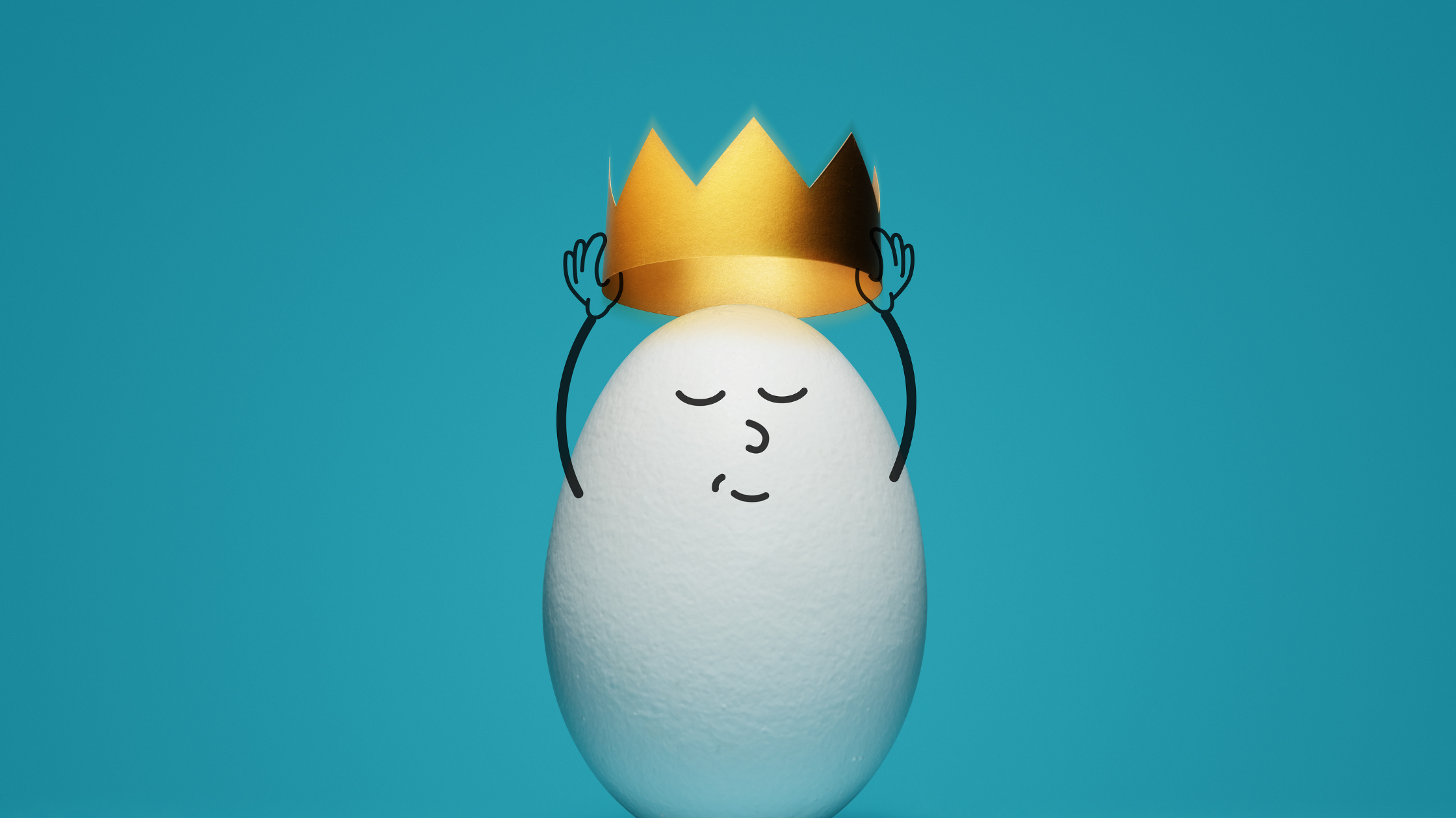 egg with crown